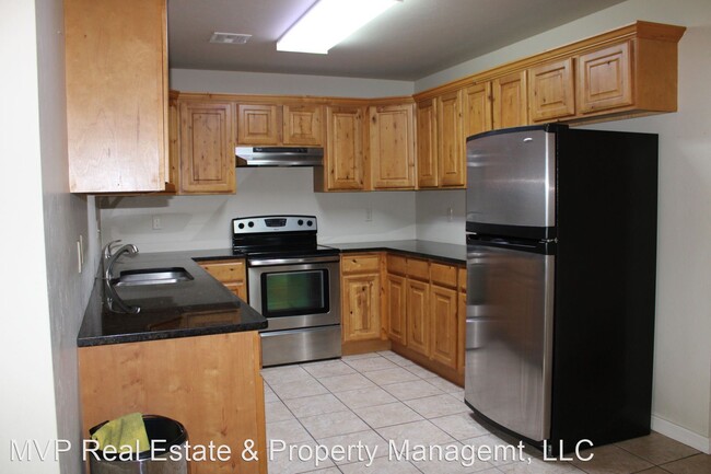Building Photo - 2 br, 2 bath House - 1405 N Stonecrop Dr