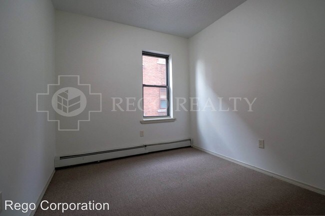 Building Photo - 148-150 Clark St
