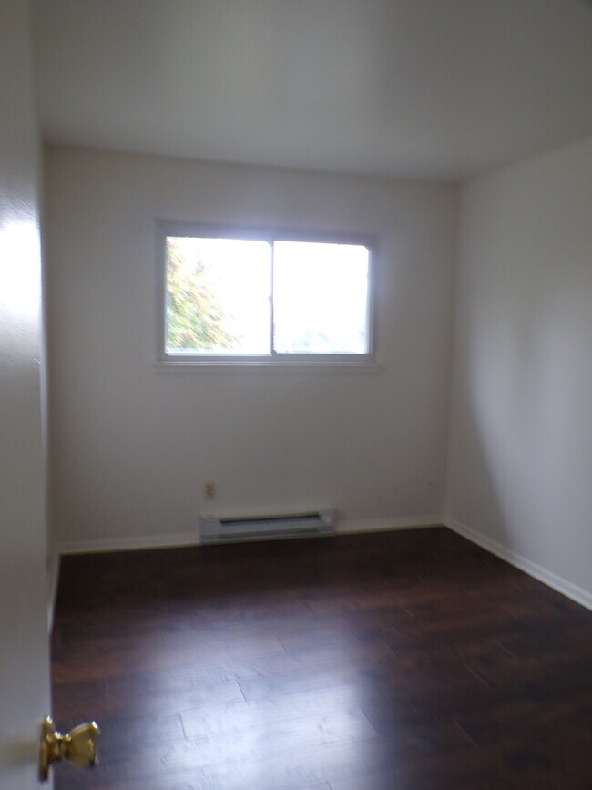 Foto del edificio - 1337 W Livingston St