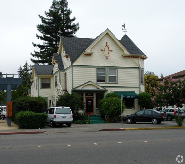 Front Building - 864 4th St