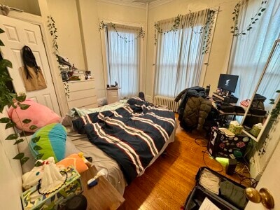 Building Photo - 35 Bay State Rd