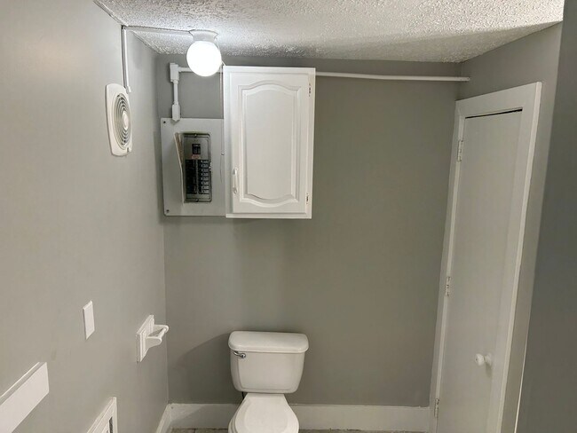 Foto del edificio - 529 W Taylor St