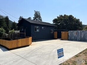 Building Photo - 530 I St