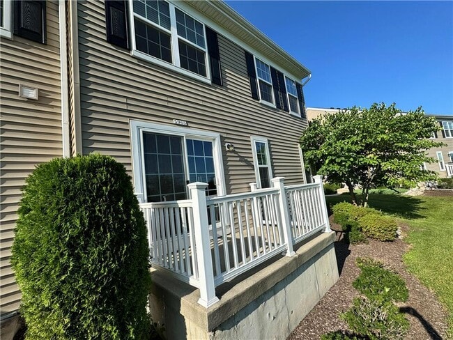 Building Photo - 5965 Valley Forge Dr