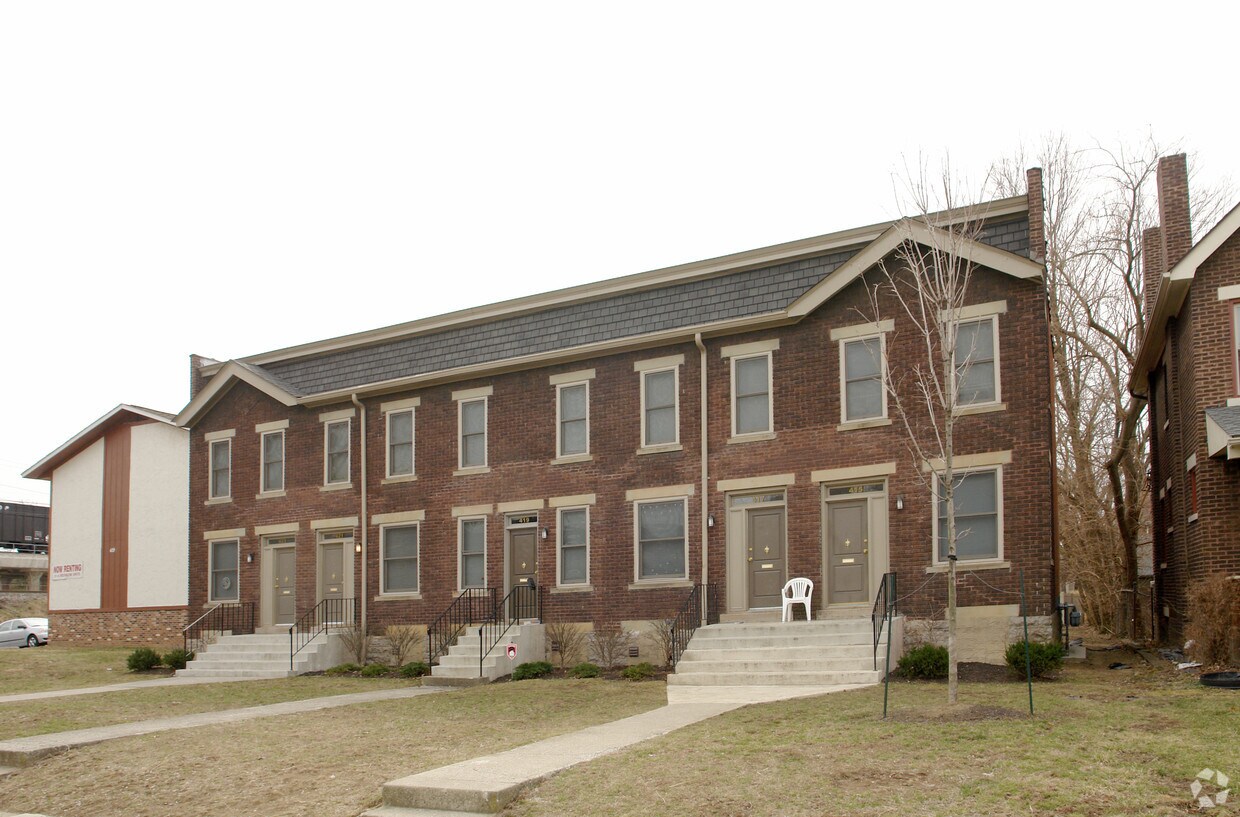 Building Photo - 415-423 E 12th Ave