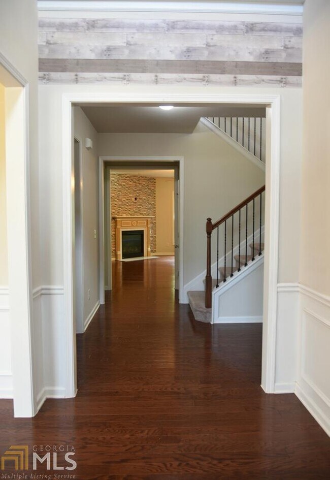 Building Photo - 5145 Brierstone Dr
