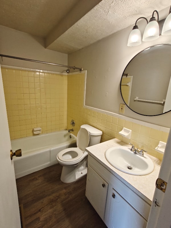 Building Photo - 458 Sheraton Dr NW