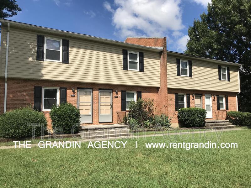 Building Photo - 2165 Mulberry St