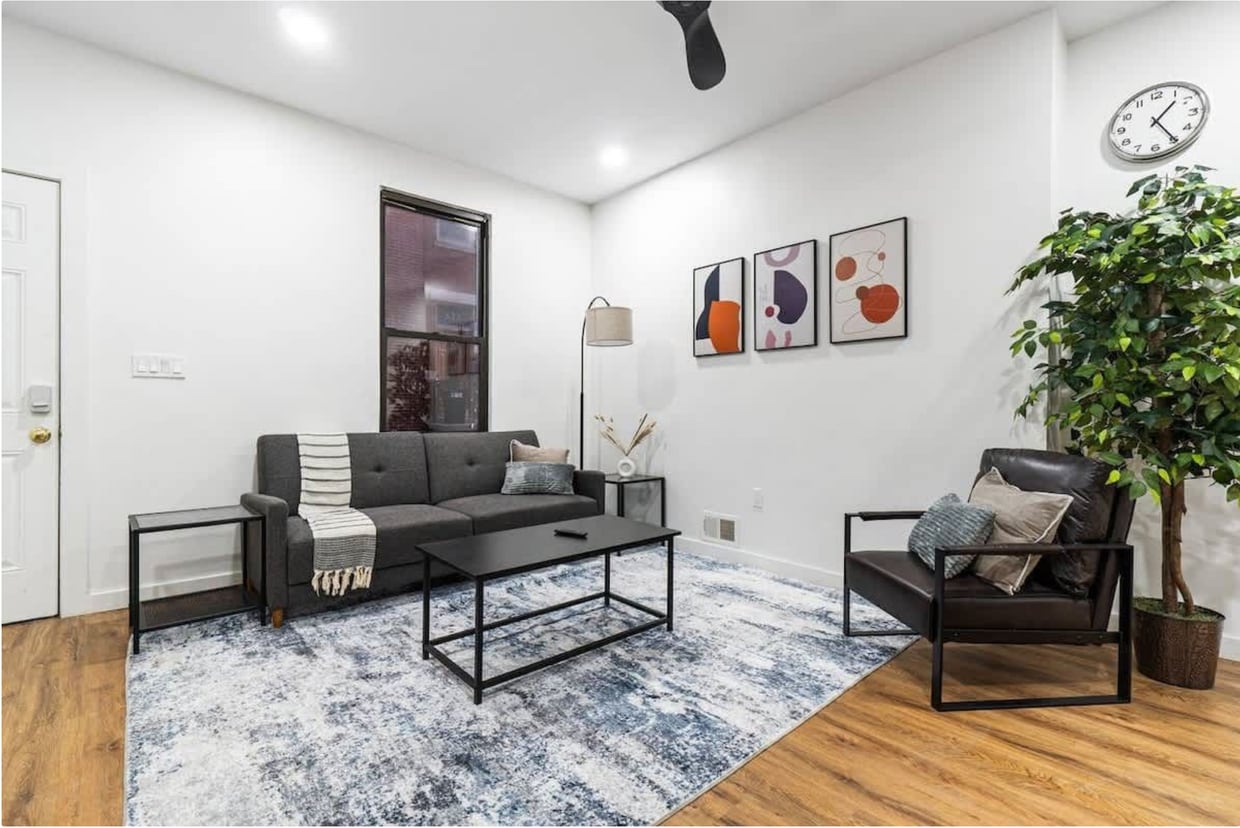 Sala de estar - 525 Alpine Ave