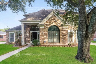 Building Photo - 22947 Benbury Dr