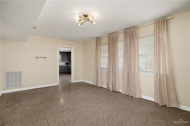 Foto del edificio - 13 S 15th St