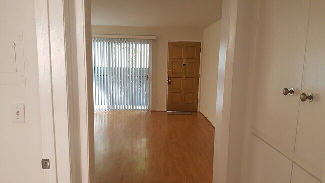 Foto del edificio - 1410 Venice Blvd