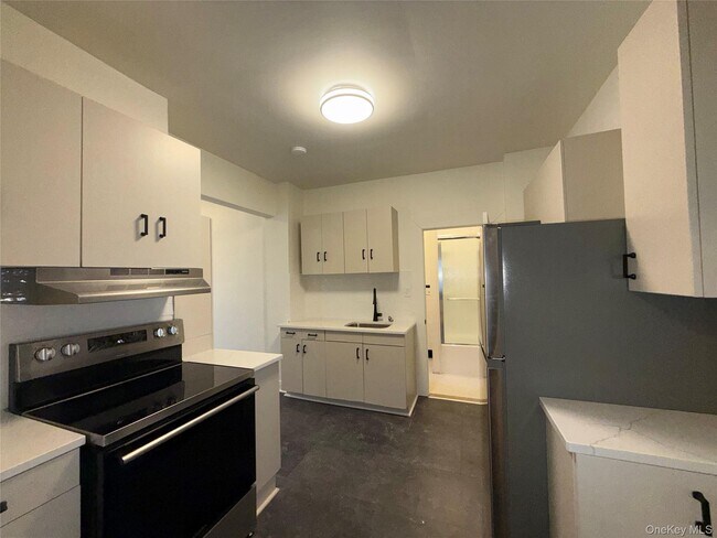 Foto del edificio - 1 Delafield St