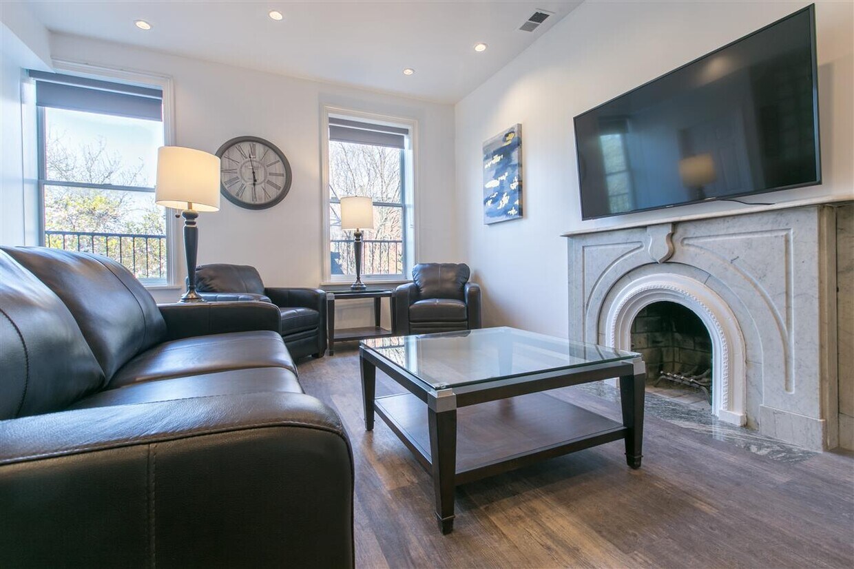 Foto principal - 120 Wayne St