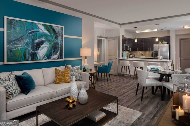 Building Photo - 960 East Paces Ferry Rd NE