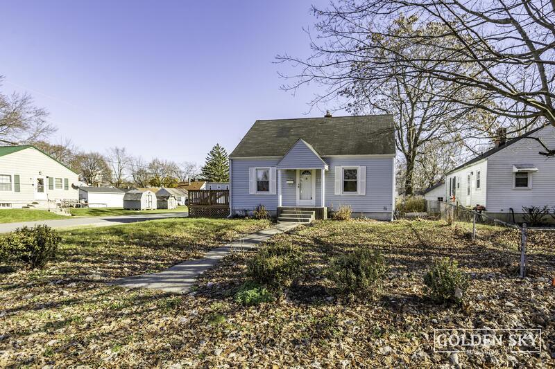 Foto principal - 2300 S Beacon St