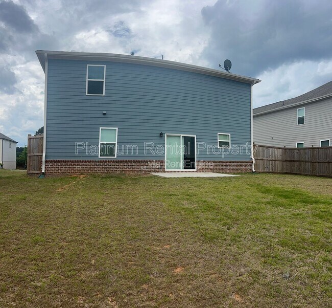 Foto del edificio - 3843 Rustic Barn Wy