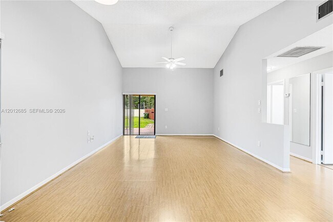 Building Photo - 11301 SW 4th St