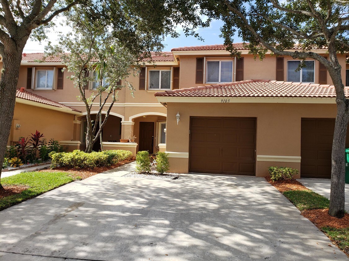 9105 Lily Bank Court Riviera Beach Fl 33407 - 9105  Lily Bank Court  Riviera Beach Fl 33407