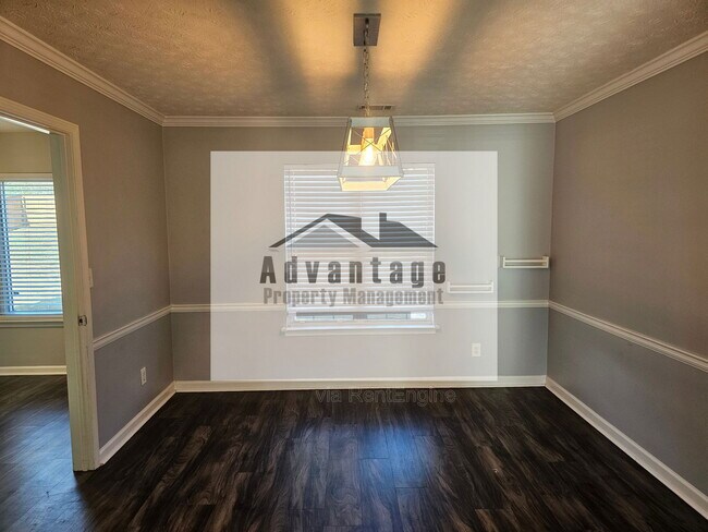 Building Photo - 2853 Da Vinci Blvd