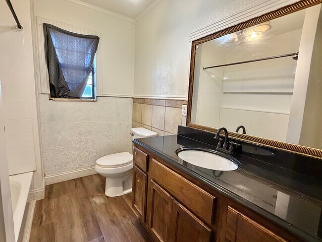 Foto del edificio - 104 Selma St