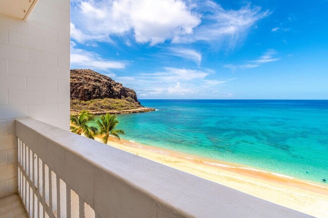 Foto del edificio - Makaha Beach Cabanas