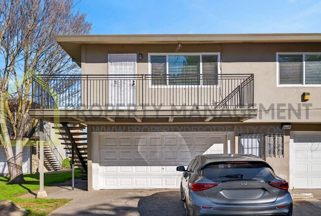 Charming 2-Bed Hideaway in Sacramento – Your Perfect Urban Retreat! - Charming 2-Bed Hideaway in Sacramento – Your Perfect Urban Retreat! Apartment