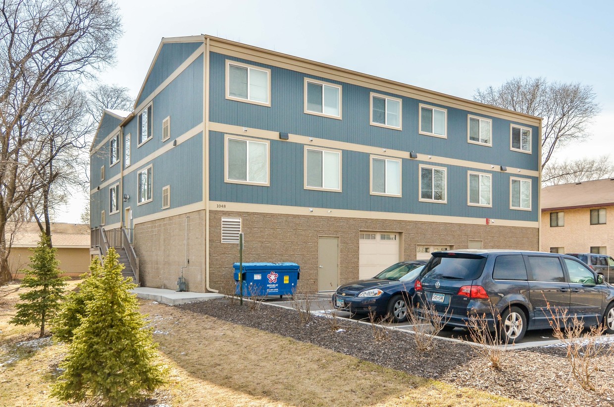 2015 Construction - Lincoln Apartments