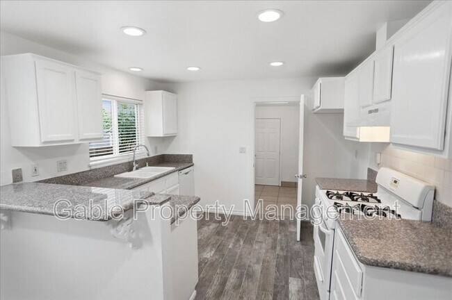 Foto del edificio - 22080 Alamogordo Rd