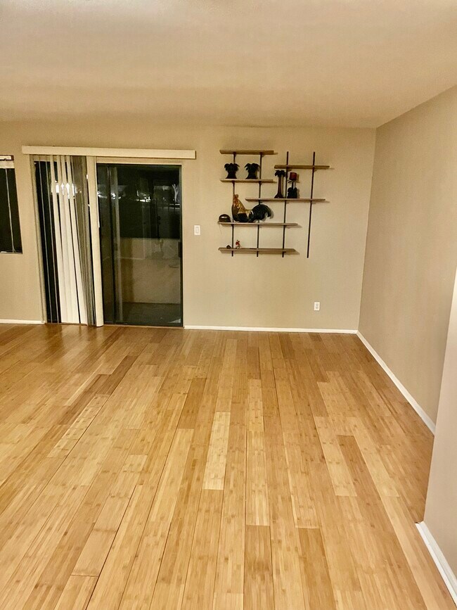 Hall - 10055 E Mountainview Lake Dr