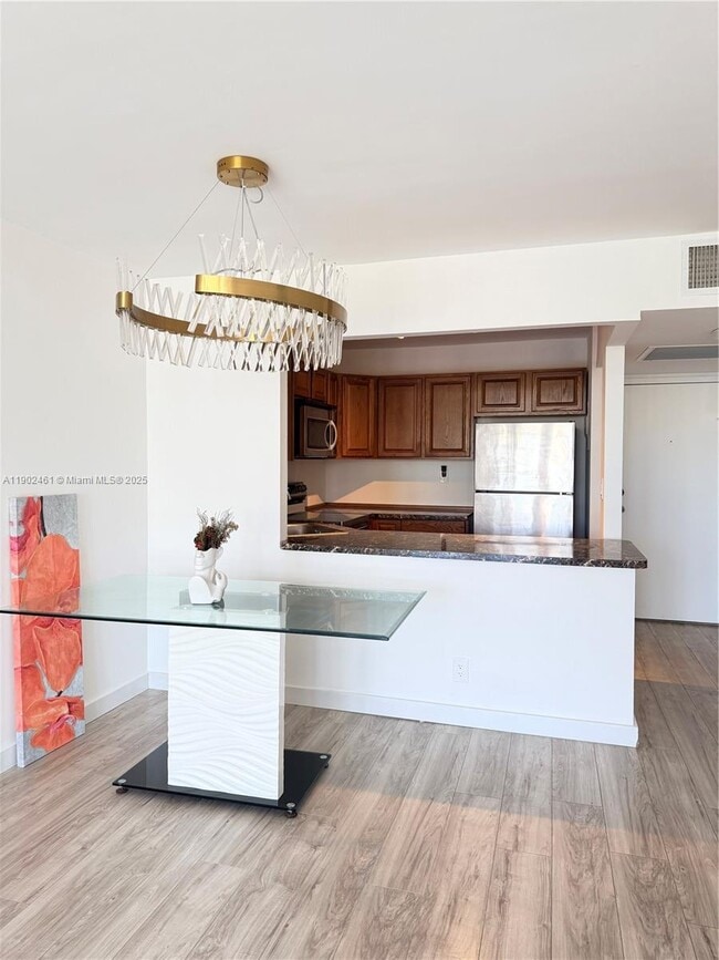 Building Photo - 2000 Atlantic Shores Blvd