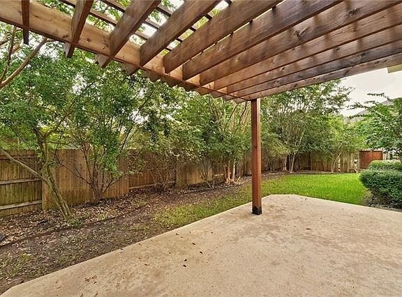 Building Photo - 8003 Magic Mountain Cove