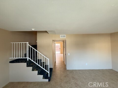 Foto del edificio - 249 E Jackson St