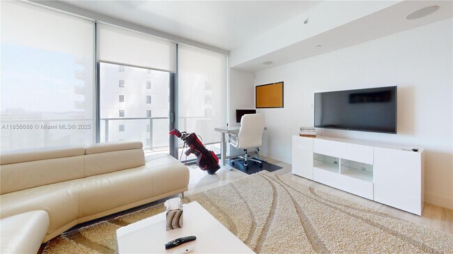 Foto del edificio - 1451 Brickell Ave