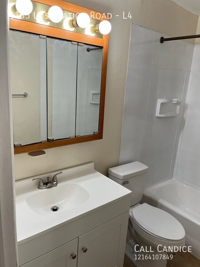 Building Photo - 1135 Lost Nation Rd