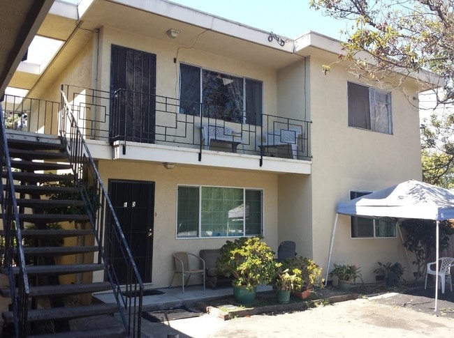 Building Photo - 15991 Mateo St