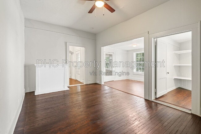 Foto del edificio - 3556 E Main St