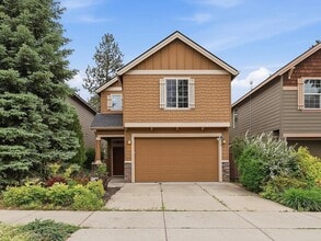 Building Photo - 61330 Huckleberry Pl