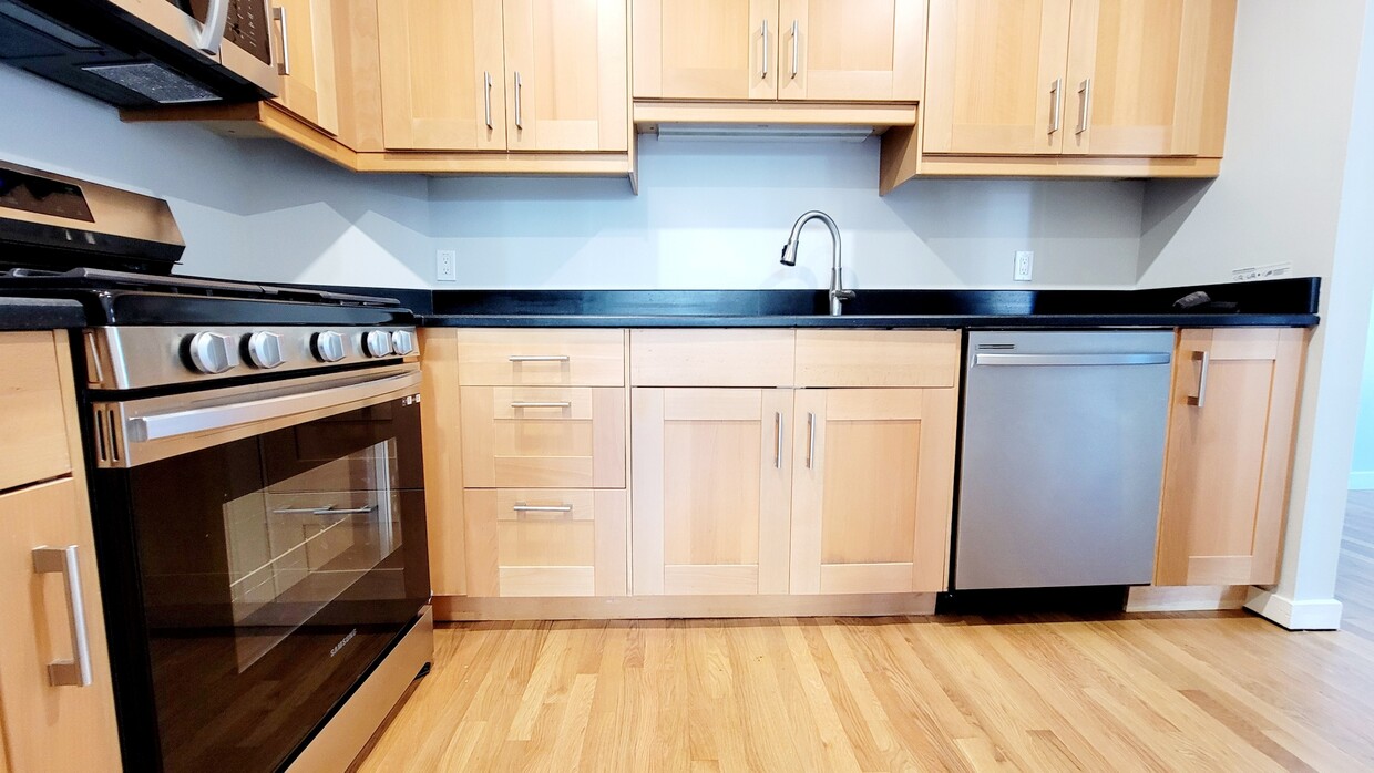 Foto principal - 30 Lowell St