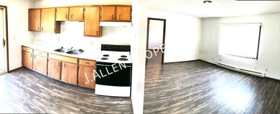 Primary Photo - Spacious 2 bed