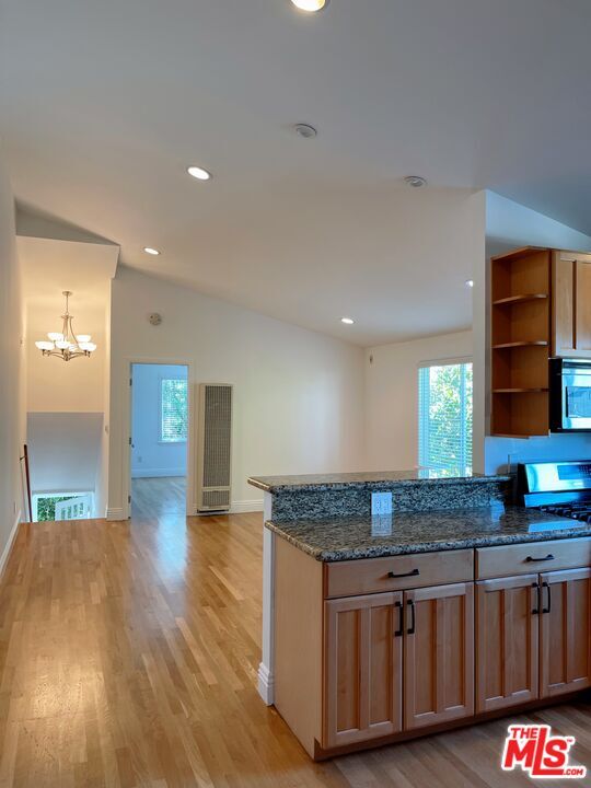 Foto principal - 337 Brooks Ave