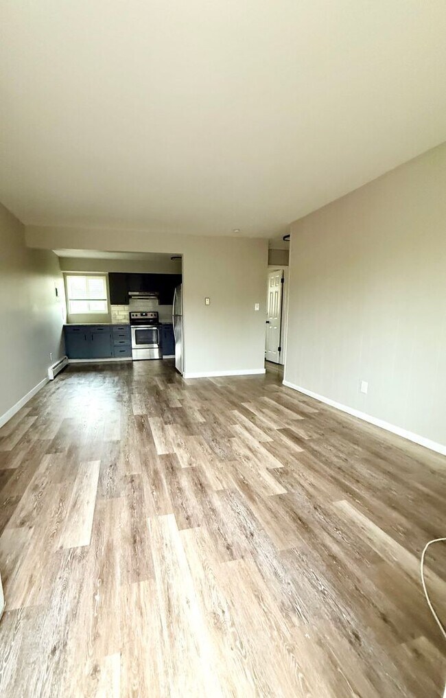 Foto del edificio - 4413 Forrest Hill Rd