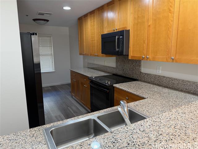 Foto del edificio - 520 Lunalilo Home Rd