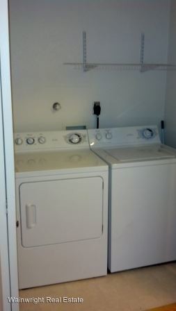 Building Photo - 3901 Prominence Pl