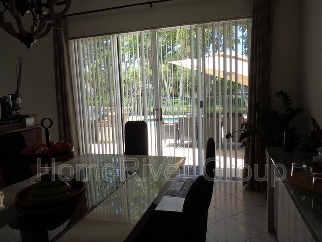 Foto del edificio - 11433 NW 49th Dr