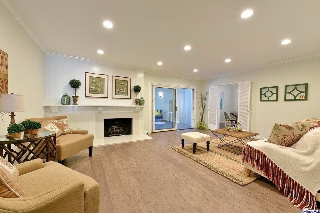Foto principal - 1038 Fairview Dr