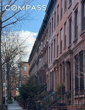 Building Photo - 23 St Marks Ave