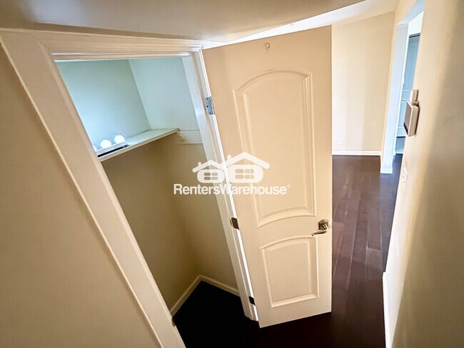 Foto del edificio - 2048 E Alta Vista Rd