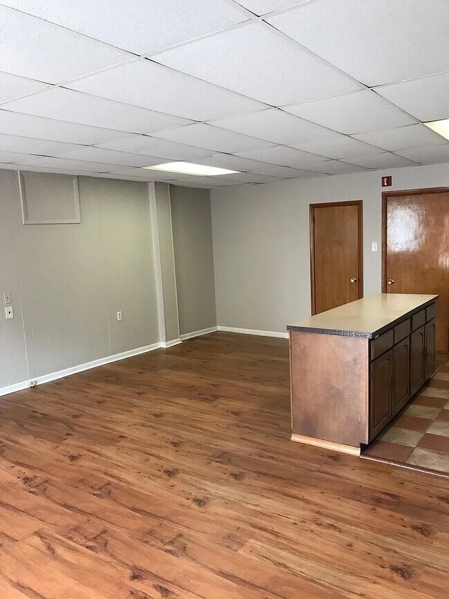 Foto del edificio - 3289 E Thompson St