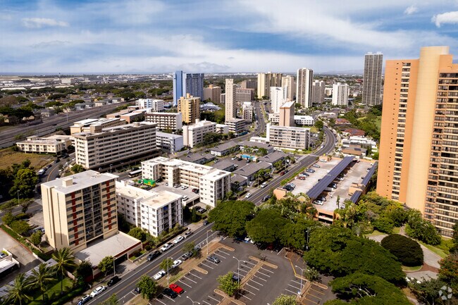 Aerial Photo - 1047-1090 Ala Nanu St